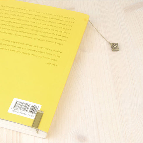 B1 Book Clover | BooKiss (Korea) | Metal Bookmarks