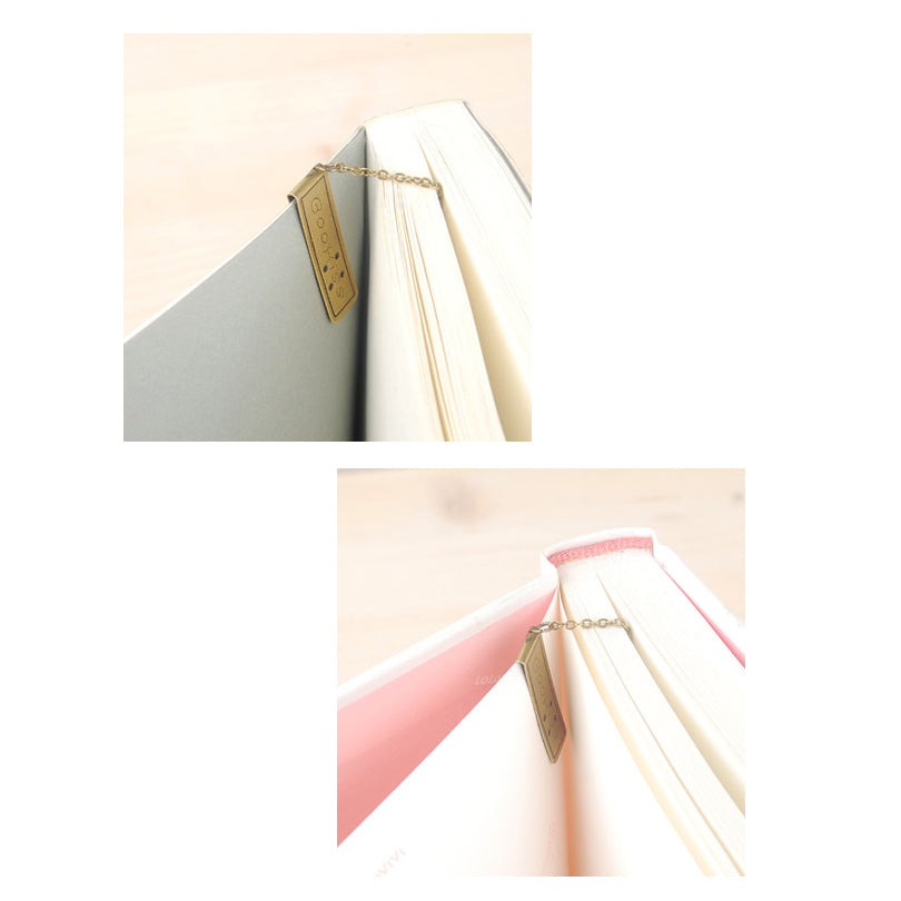 B250 Bulb Whitecat | BooKiss (Korea) | Metal Bookmarks