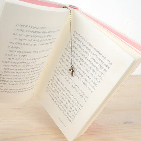 B2 Cross-Cubic | BooKiss (Korea) | Metal Bookmarks