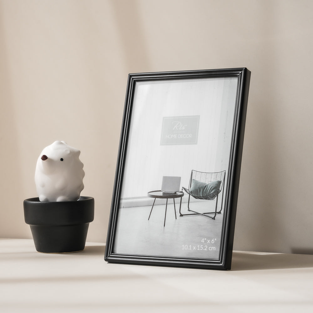 RIS 4R Minimalist Matte Black Picture Frame (4" x 6") | Desktop Design | Metal Frame